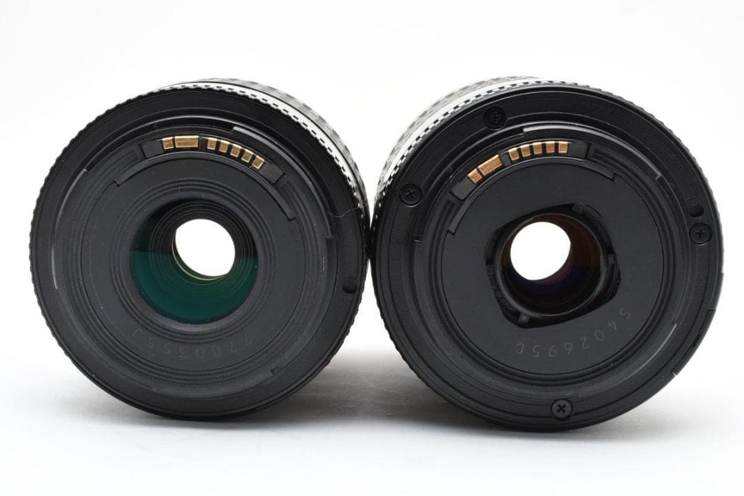 良品　9311ショット　キャノン EOS 70D ダブルレンズ/一眼レフカメラ