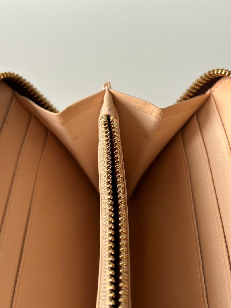 【美品】ココマイスター コードバン 長財布　ラウンドジップ 焦茶色 袋付き