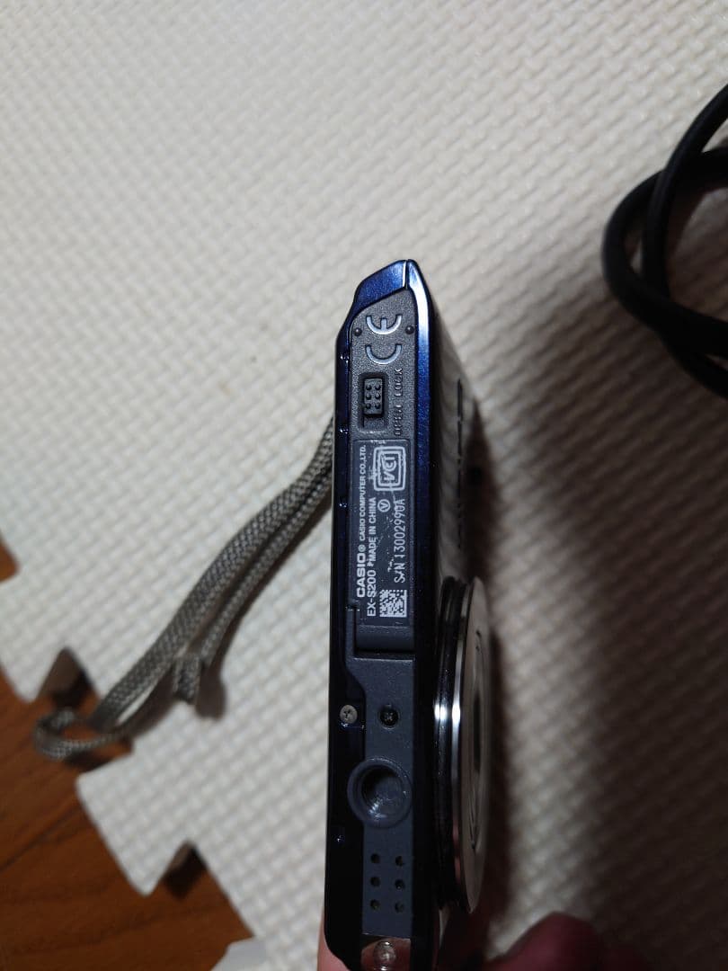 CASIO EXILIM EX-S200 コンパクトデジタルカメラ