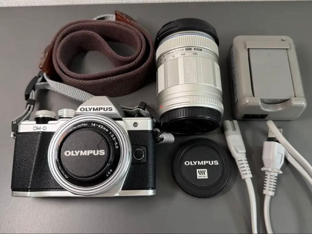 OLYMPUS OM-D E-M10 MarkII EZダブルズームキット