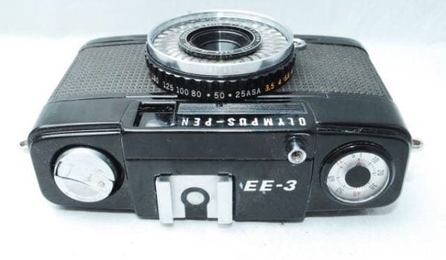 超希少！赤ベロOK！★人気のolympusカメラ★オリンパス EE-3