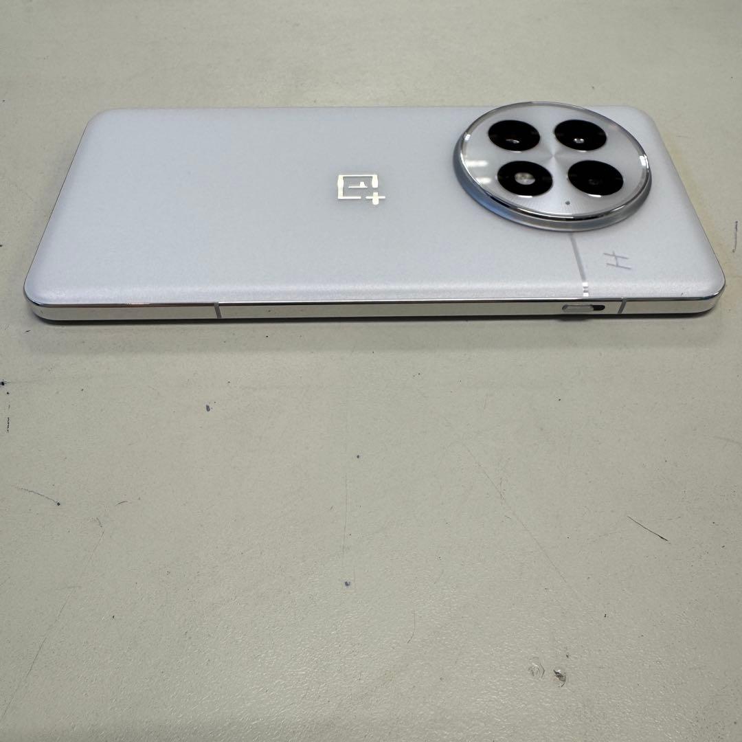 Oneplus 13 ホワイト 12GB/256GB 中国版