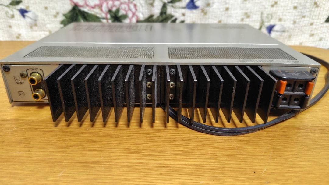 Technics SE-C01 ステレオ/モノ DC パワーアンプ テクニクス