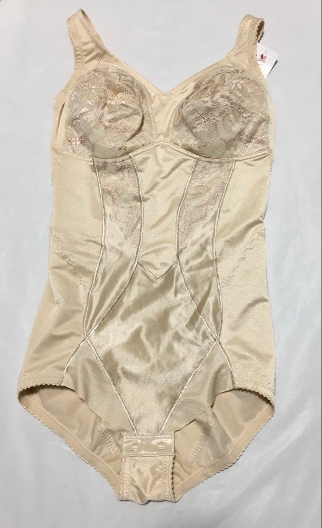 新品　ワコール　ラゼ ボディスーツ　D75M