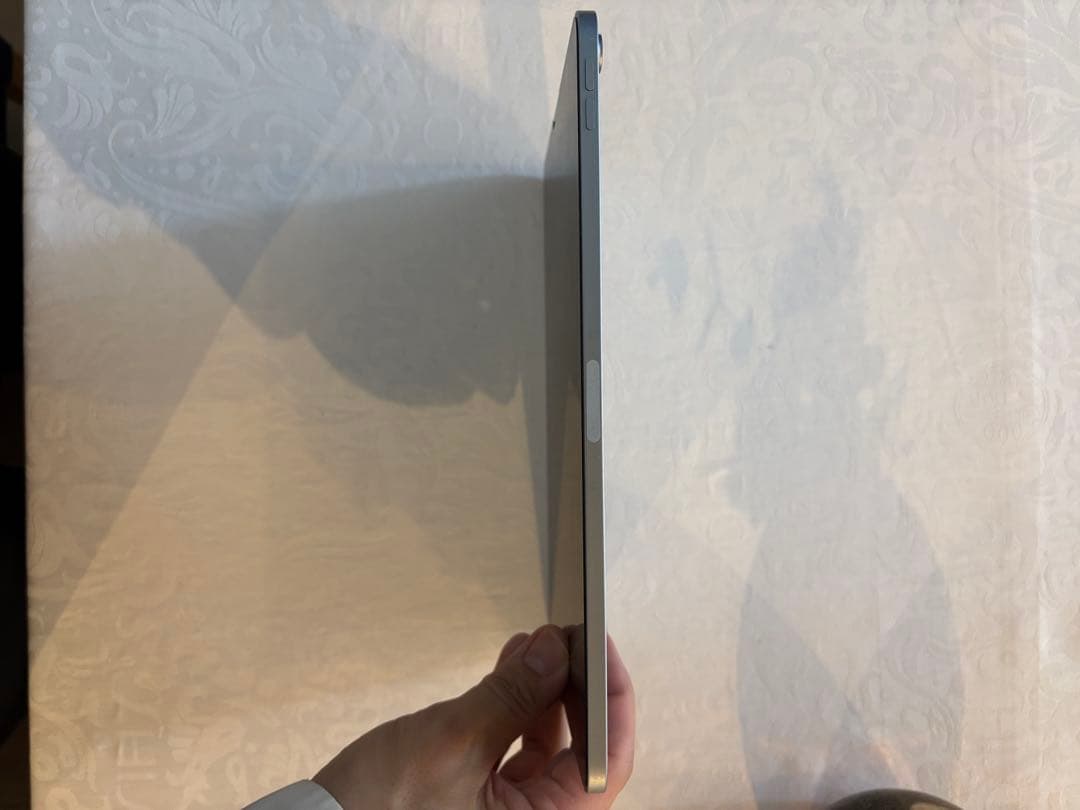 iPad Air 第4世代 64GB 本体