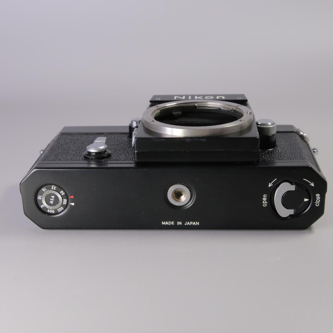 ☆美品☆完全動作　ニコンFブラック　アイレベル　レザーケース＃186