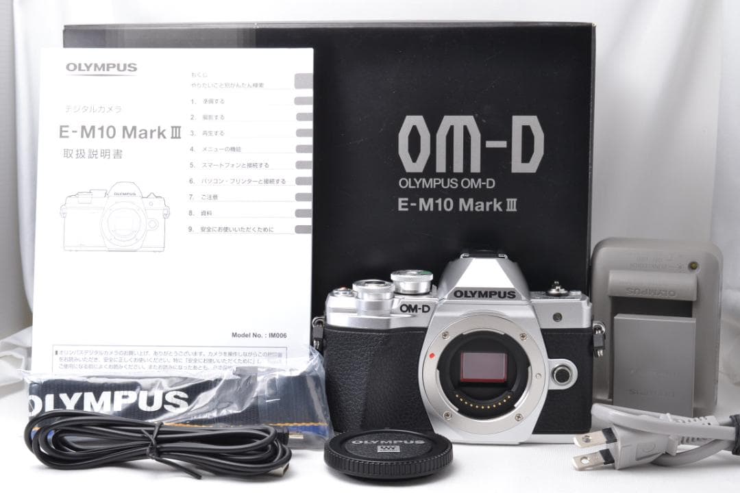 ■ 美品 ■ オリンパス　OM-D E-M10 MarkⅢ ボディ 元箱付