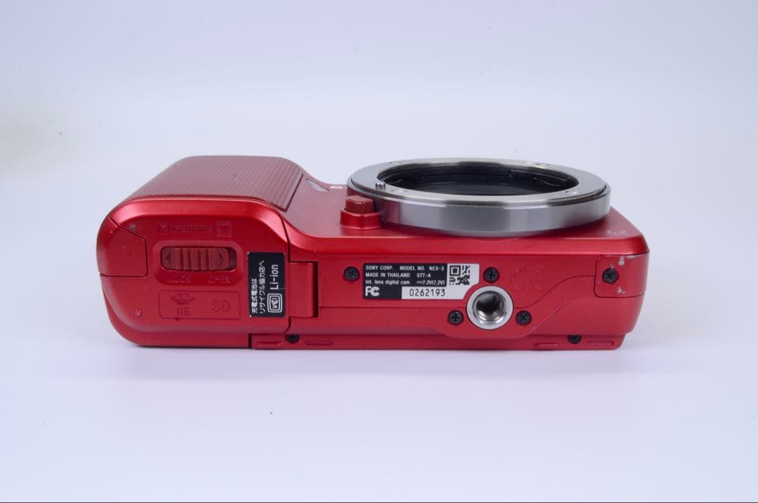 ショット数わずか2825枚｜SONY NEX-3 レッド ダブルレンズセット
