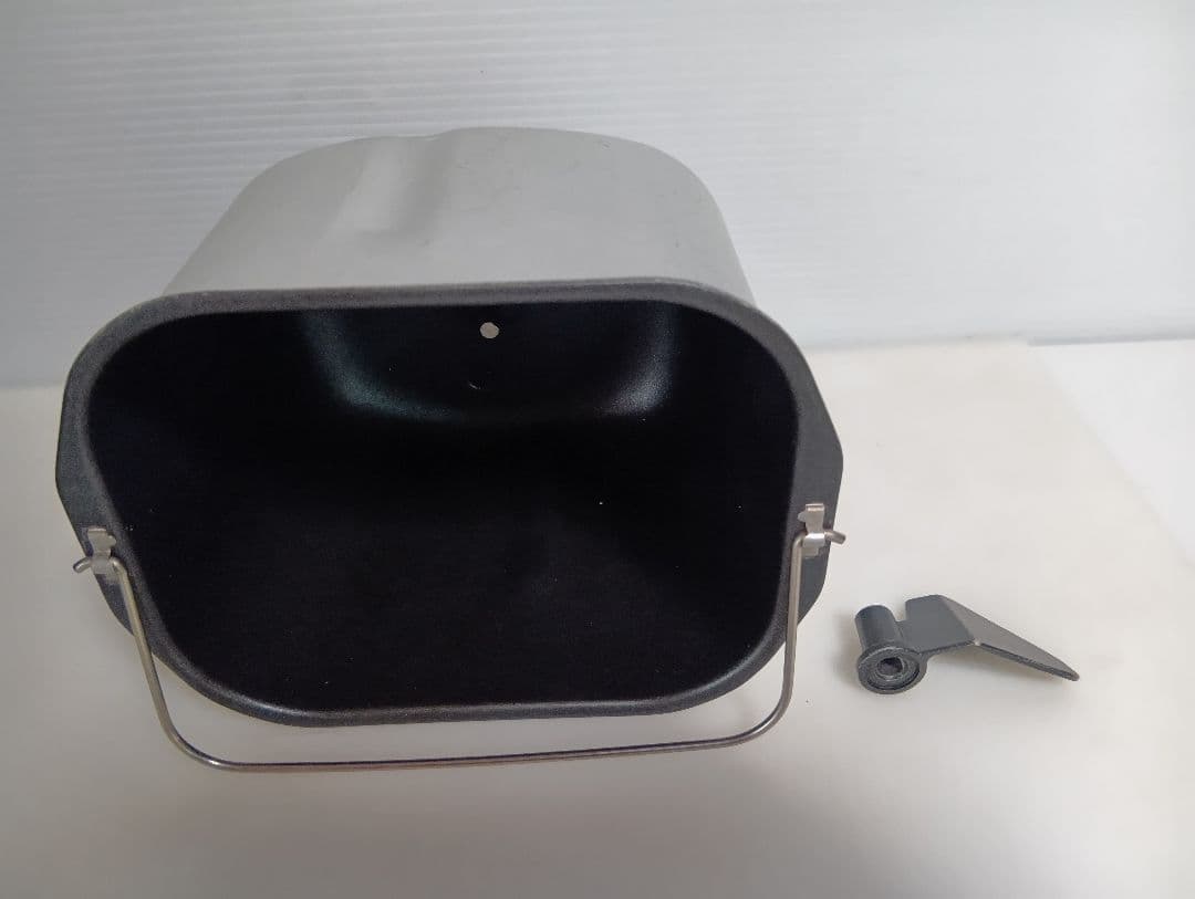 IRISOHYAMA ホームベーカリー IBM-020-B 2022年製