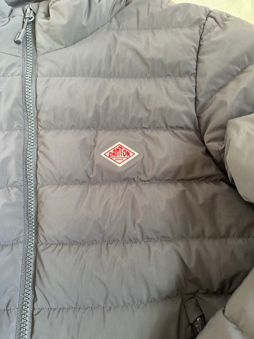 ダントン　ミドルダウンフードジャケット　黒