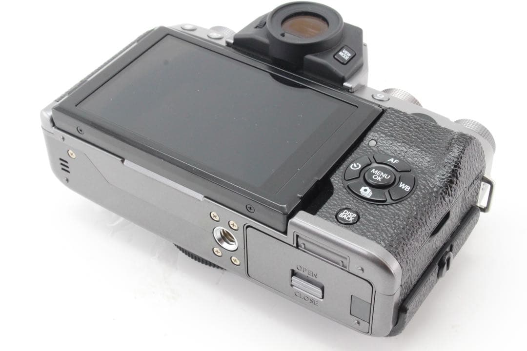 ni　美品❤️FUJIFILM 富士フィルム X-T100 ブラック