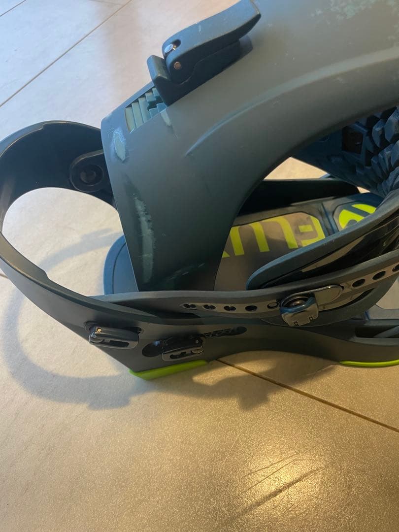 FLUX CV ビンディング サイズM