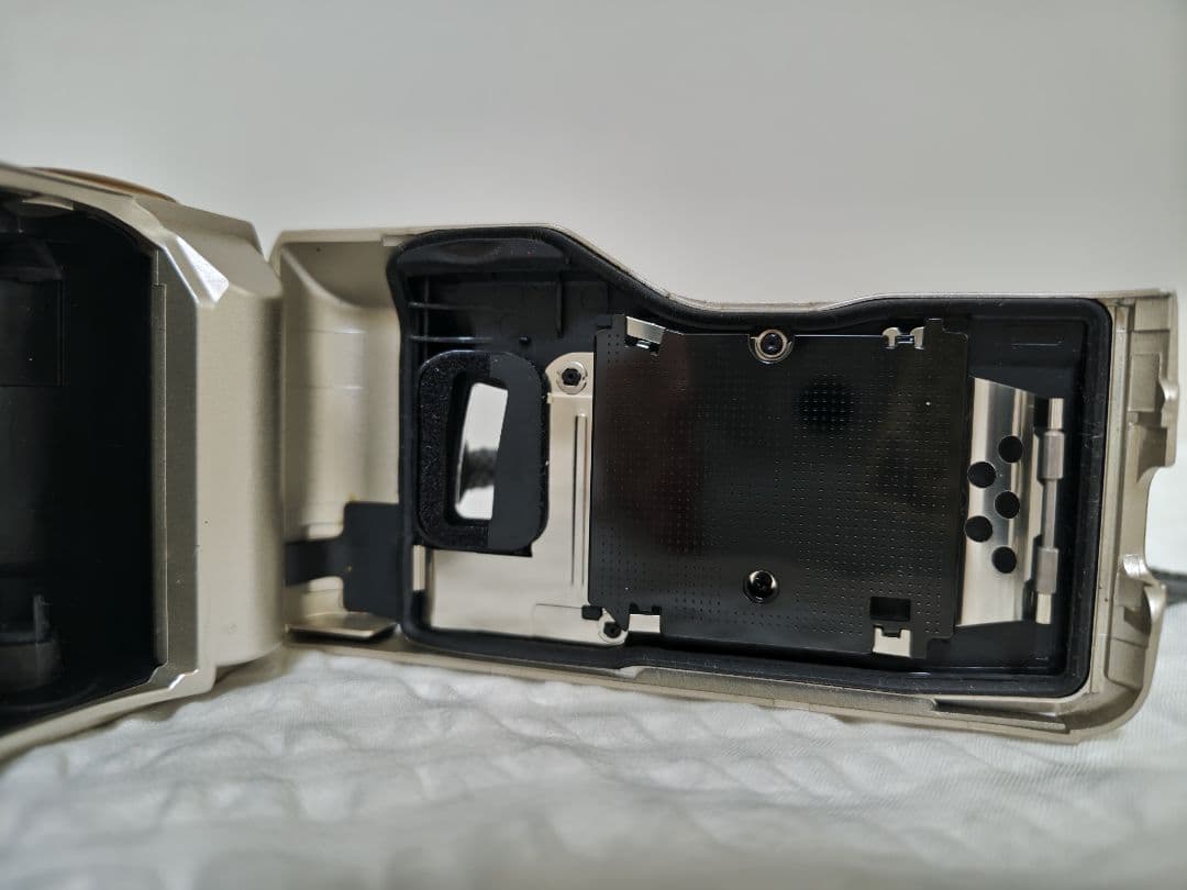 OLYMPUS μ[mju:]-II コンパクトフィルムカメラ