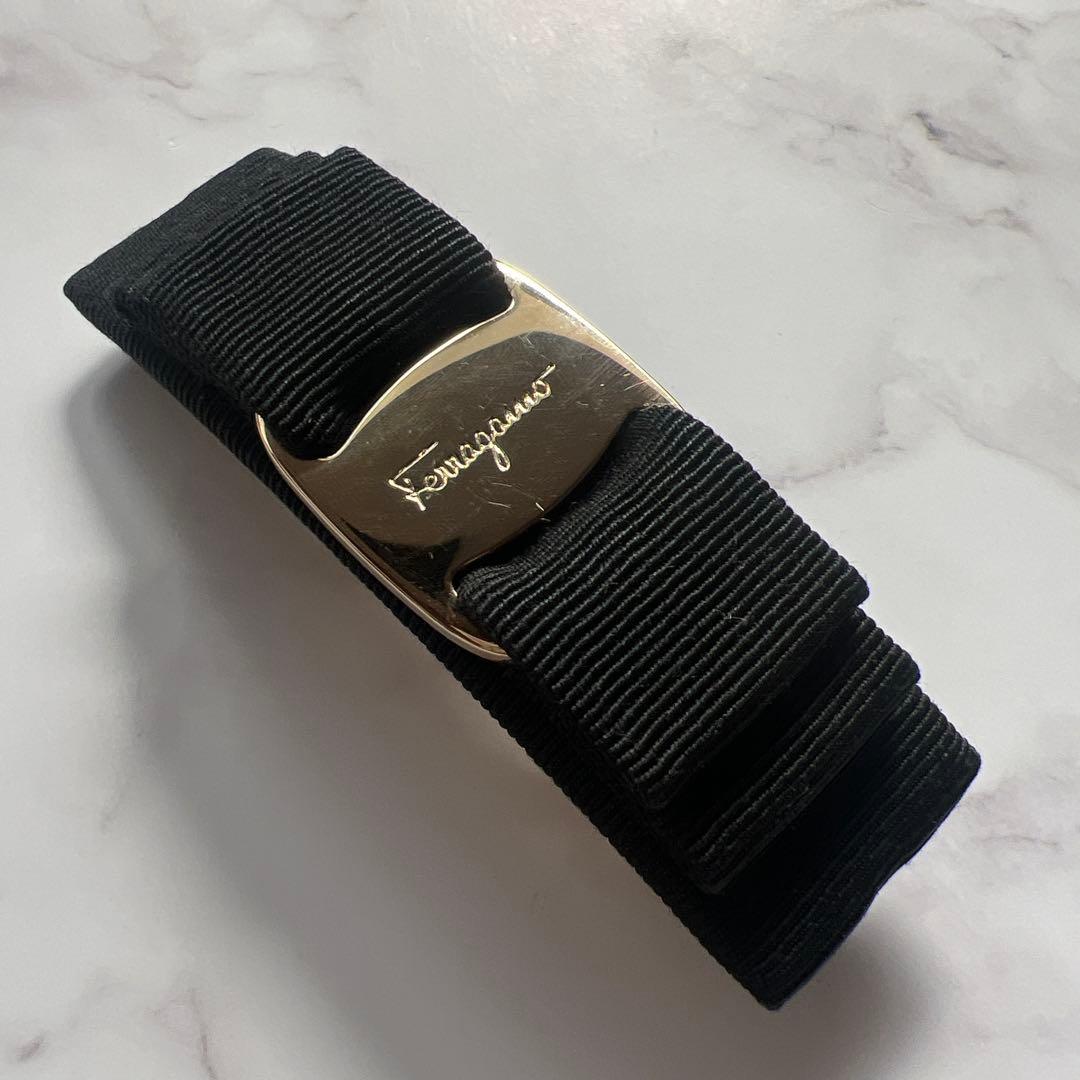 フェラガモ バレッタ