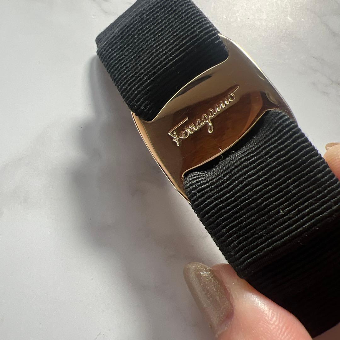 フェラガモ バレッタ