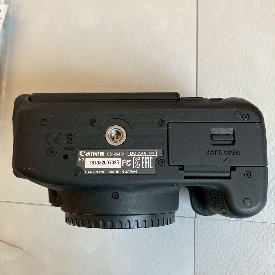 Canon EOS Kiss X7i ダブルズームキット ショット数2312回