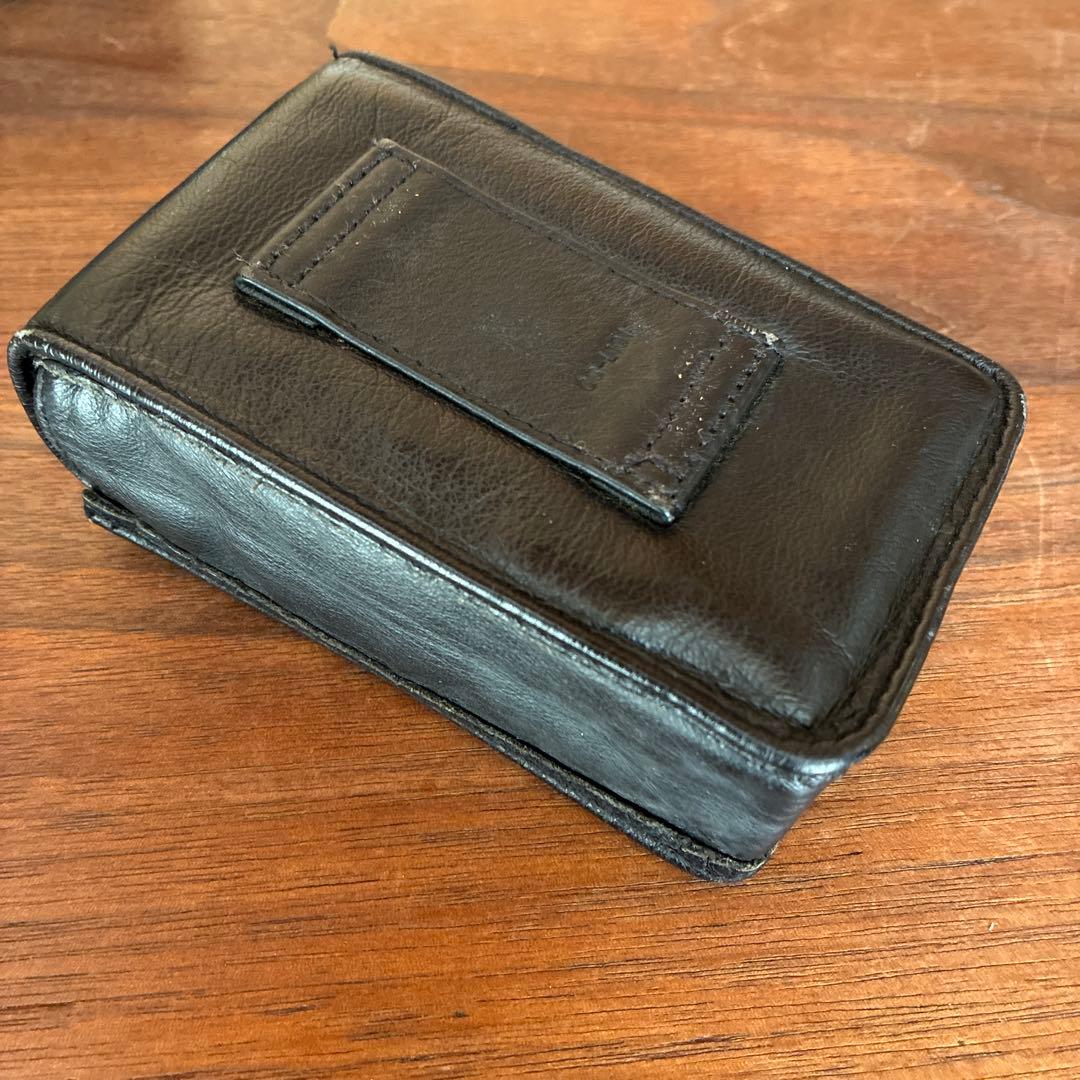 カメラ　Nikon 28TI