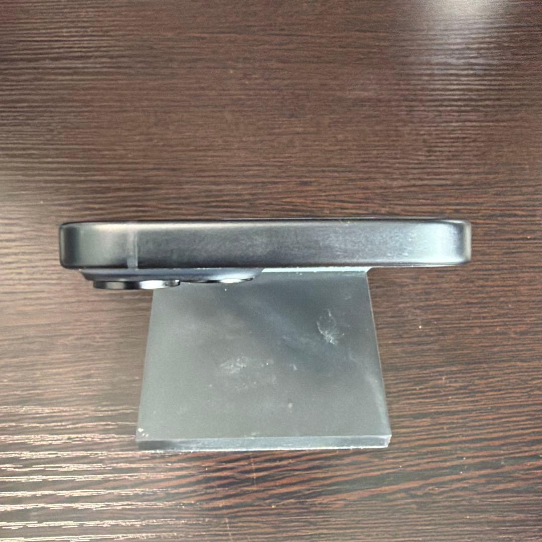 iPhone 15 256GB 本体 ブラック