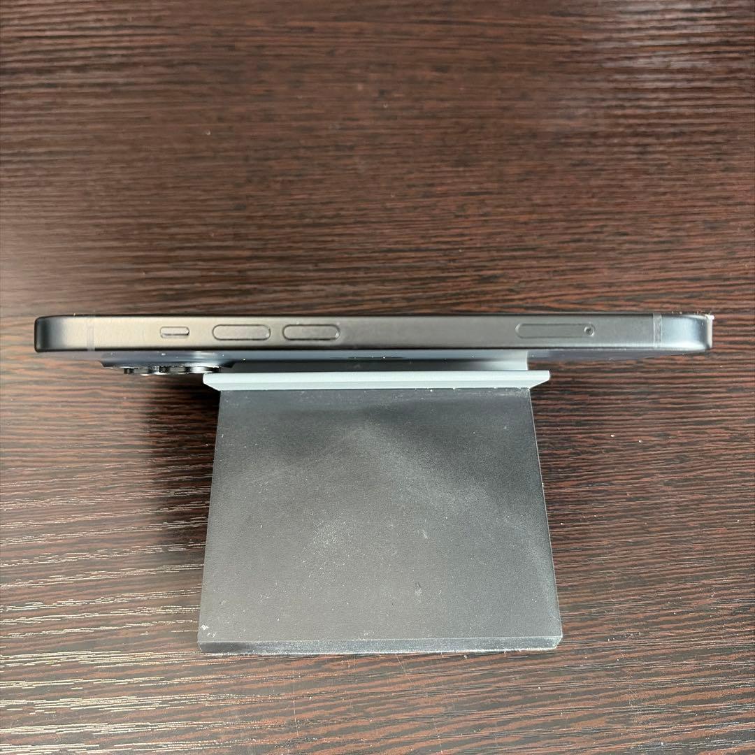 iPhone 15 256GB 本体 ブラック