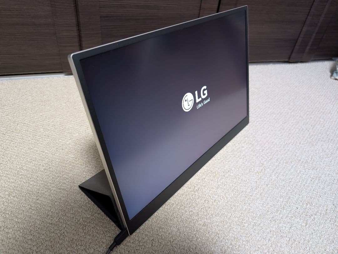 LG モバイルモニター LG Gram + View 16MQ70 16インチ