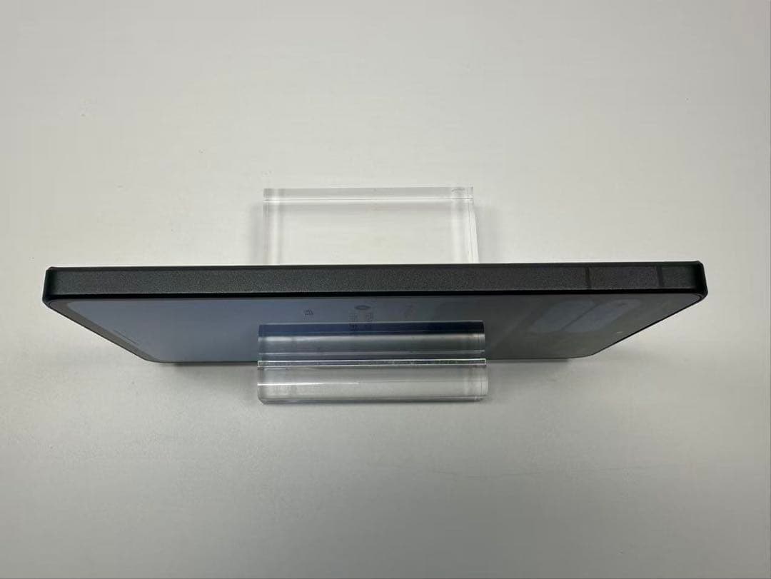 美品 Aquos R8 pro SoftBank 256gb