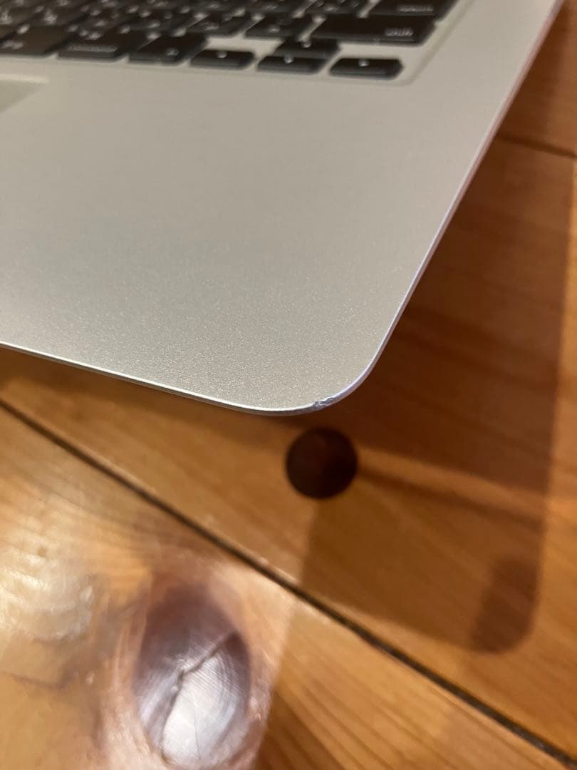 Macbook Air 13 8G 256GBバッテリー良好A1466 ケース付