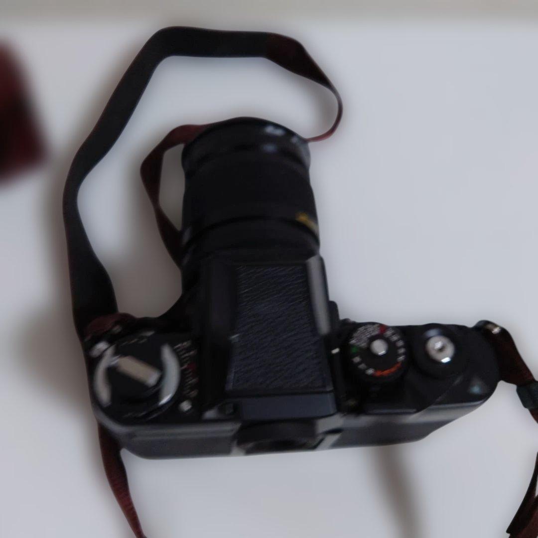 Nikon F3 HP フィルムカメラ　28-70mm