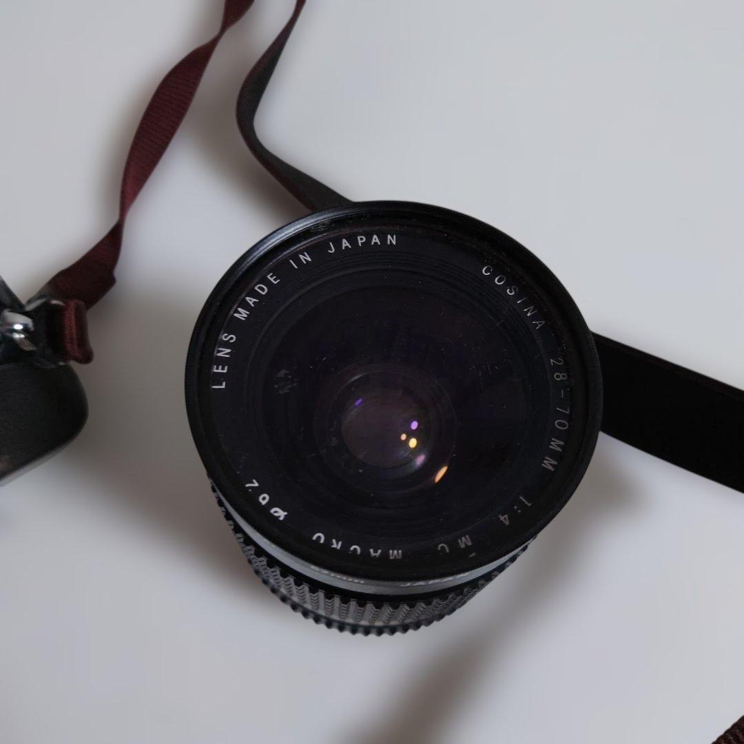 Nikon F3 HP フィルムカメラ　28-70mm