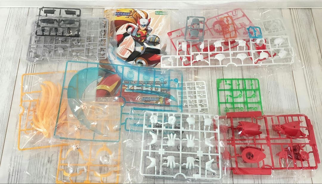 新品 希少 コトブキヤ ロックマンX ゼロ 1/12スケール プラモデル