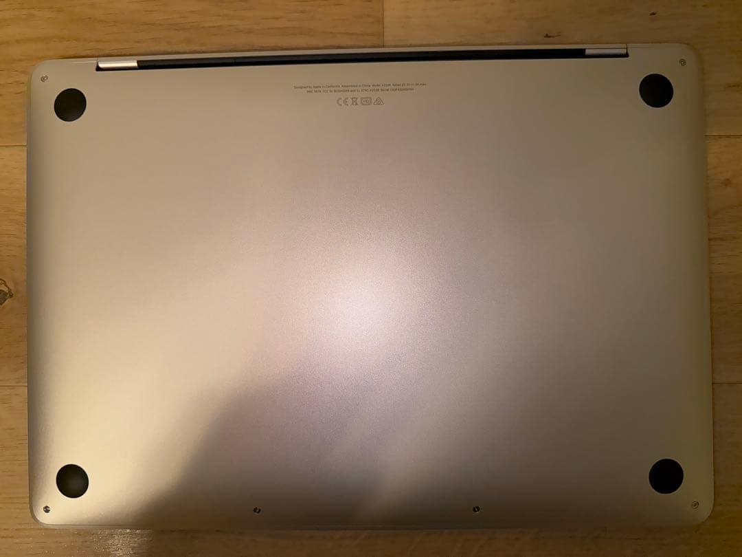 美品　MacBook Pro 13インチ　M1 2020モデル　シルバー