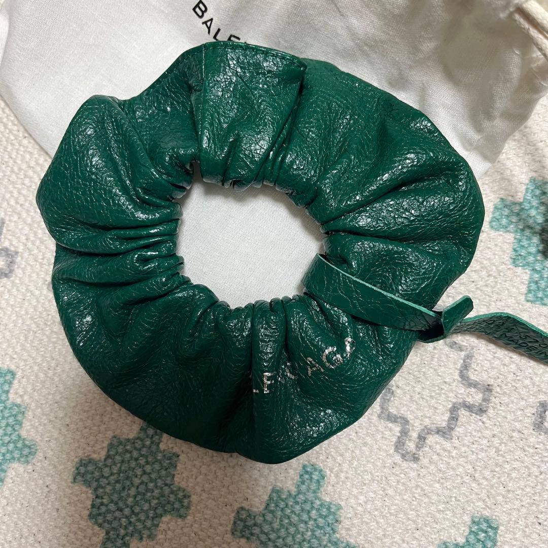 BALENCIAGA バレンシアガ ヘアアクセサリー ヘアゴム シュシュ
