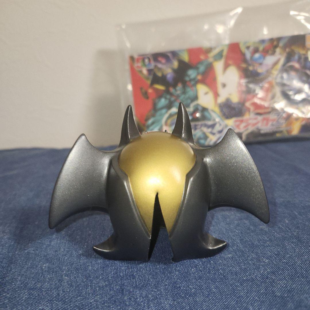 墓場の画廊　デビルマン　マスク　面取れ　ソフビ　ブラック細かな金ラメ入り