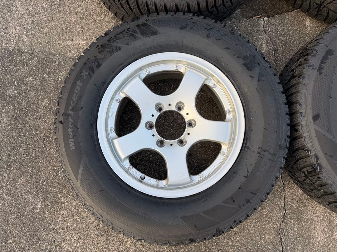 265/65/Ｒ17 スタッドレス　タイヤ ホイールセット 4本