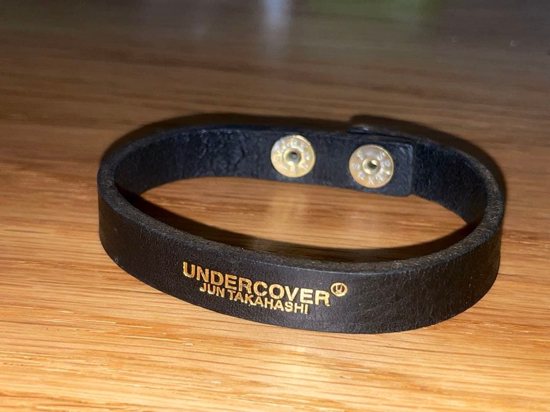 タイムセール UNDERCOVER アンダーカバー ロゴ レザーブレスレット