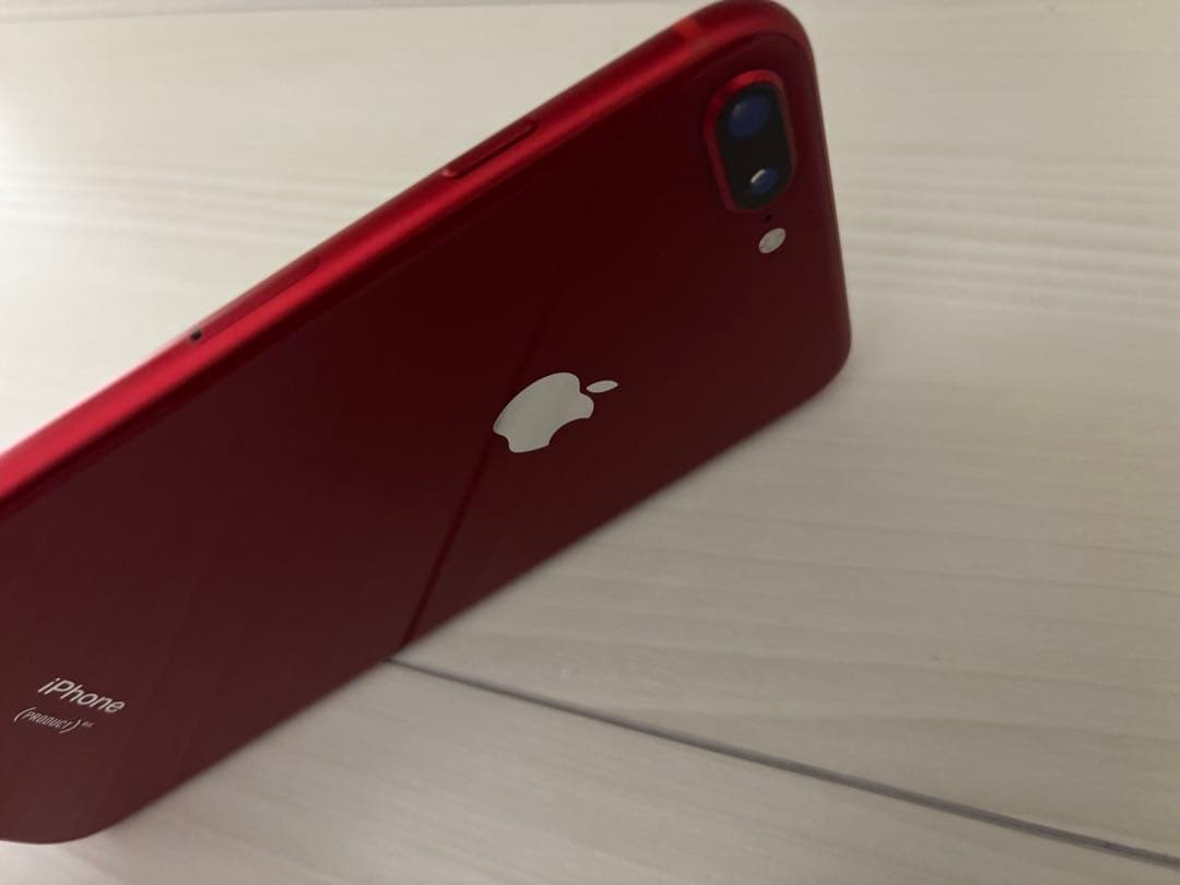 【美品】iPhone8 Plus 64GB レッド docomo対応端末