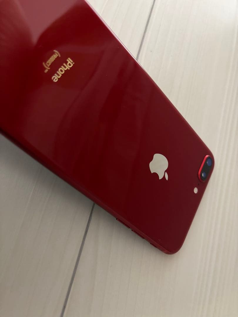 【美品】iPhone8 Plus 64GB レッド docomo対応端末