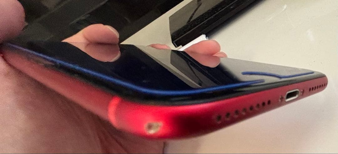 【美品】iPhone8 Plus 64GB レッド docomo対応端末