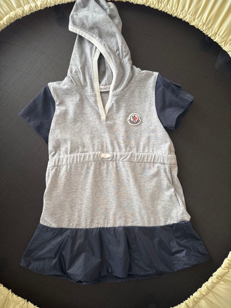 美品⭐︎モンクレール　ベビー　ワンピース　タグ有り