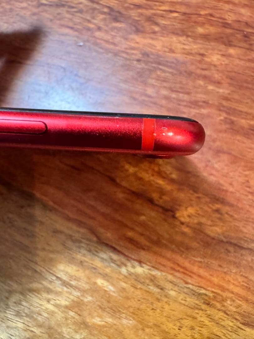 iPhone (赤色) SE 128GB 本体