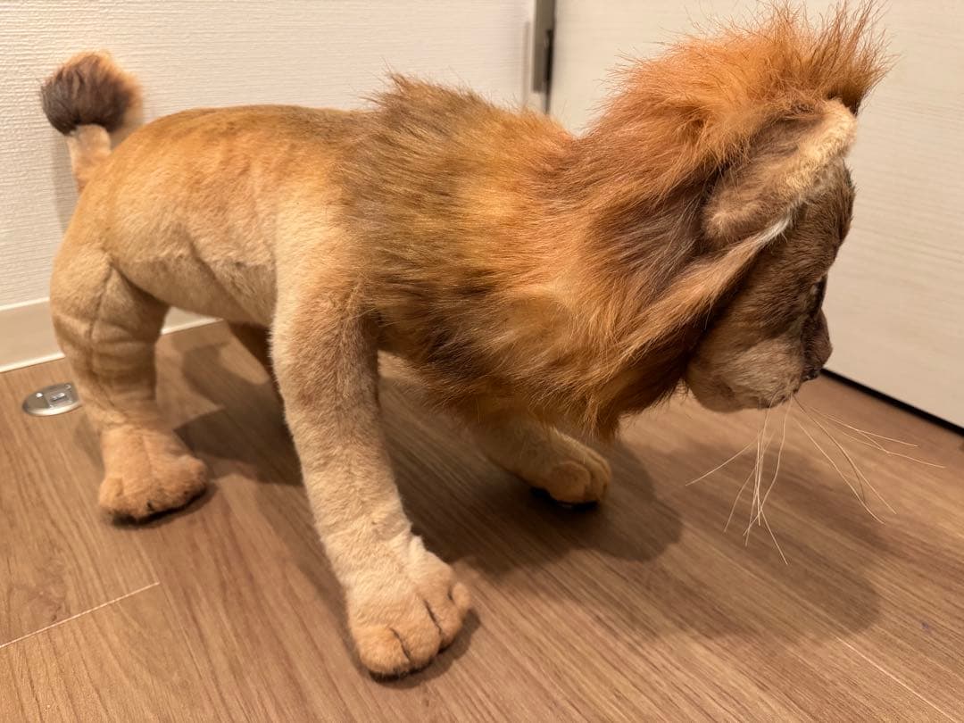 海外作家様作　アートドール　帽子を被ったライオン