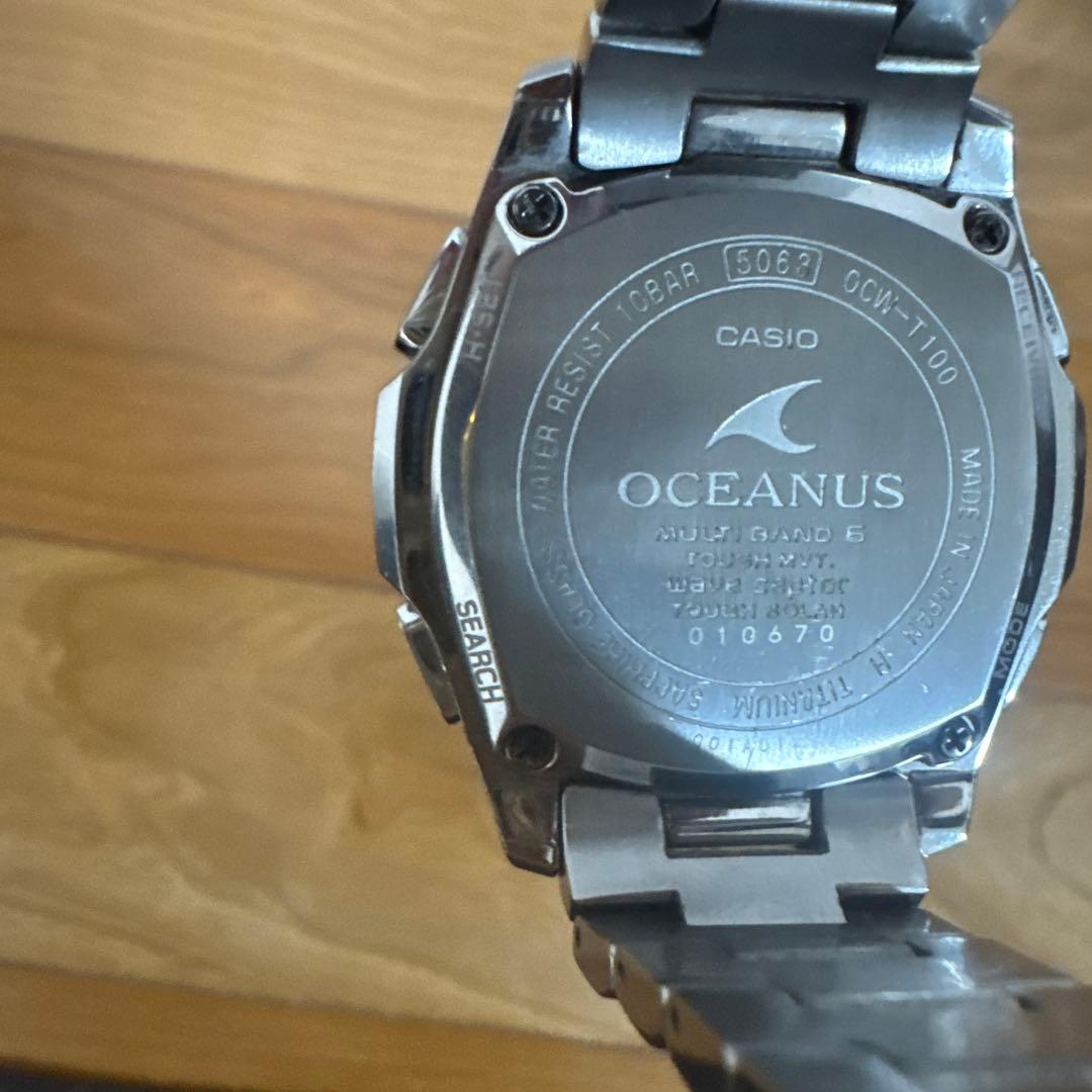 CASIO オシアナスOCW-T100 電波　ソーラー白文字盤　希少品