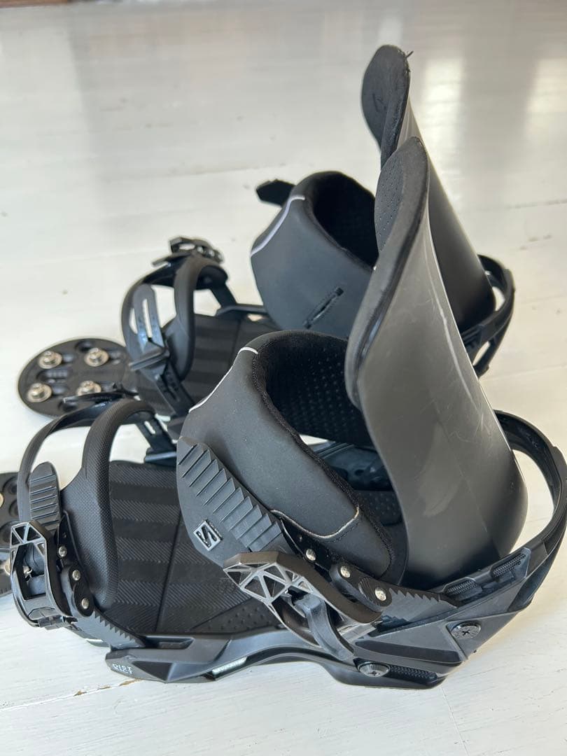 Salomon DISTRICT ディストリクト　ビンディング　Mサイズ