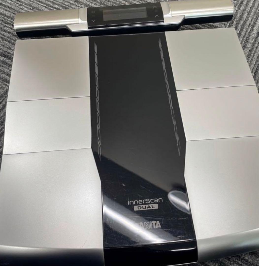 ［商品名］タニタ 体組成計 部位別 日本製 RD-800-BK