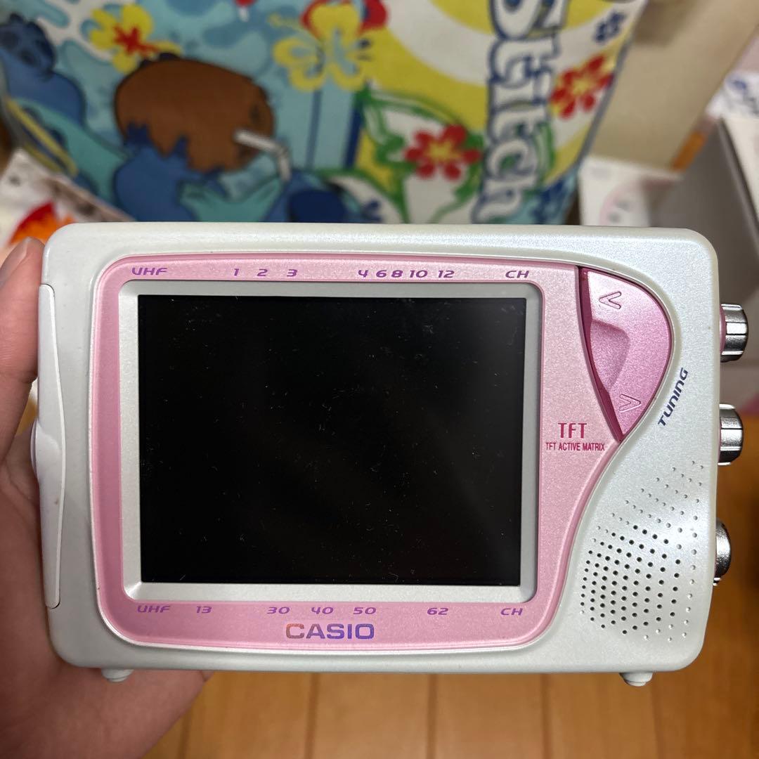 ハローキティ液晶カラーテレビ