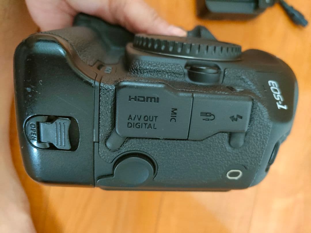美品CANON EOS-1D Mark ⅳ
