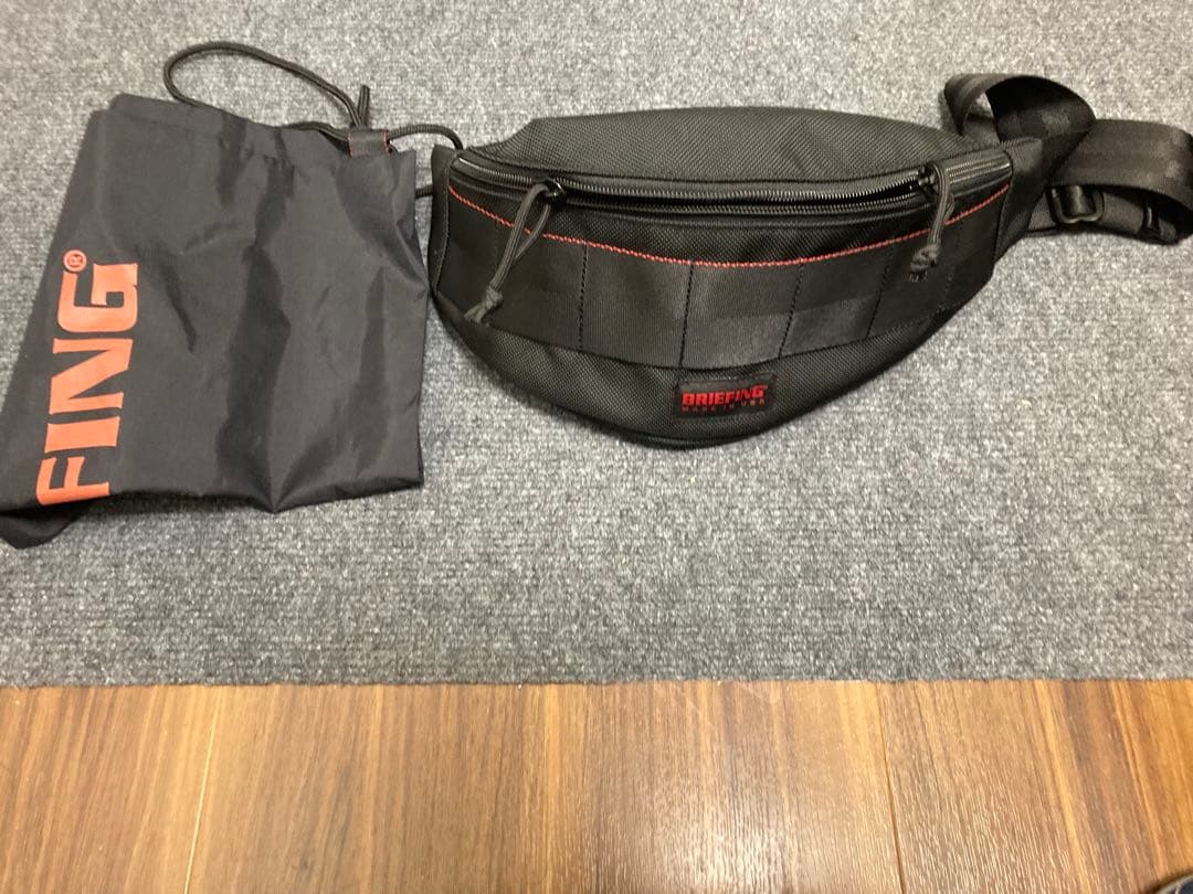 バッグ BRIEFING TRIPOD