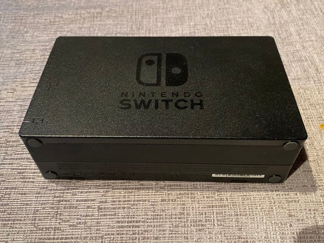 Nintendo Switch 本体 初期型 充電器付き、ケース付き