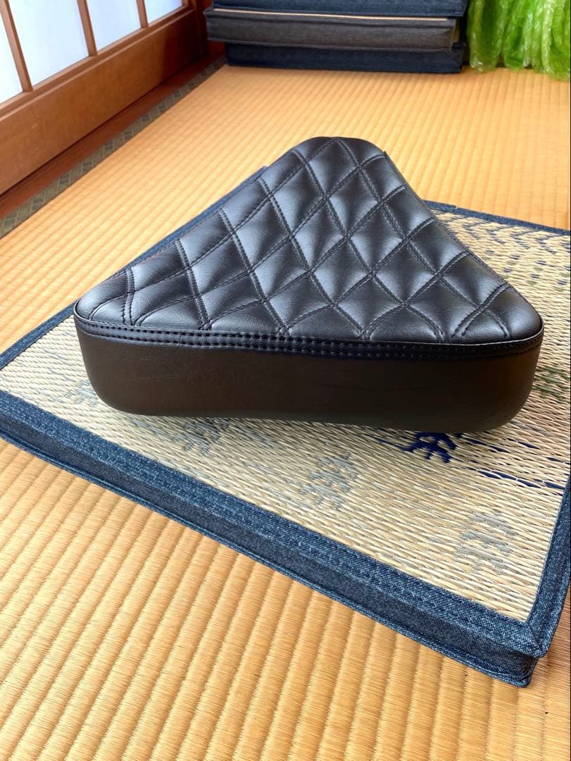 Diabolus by K-SpeedハンターカブCT125用　ローダウンシート