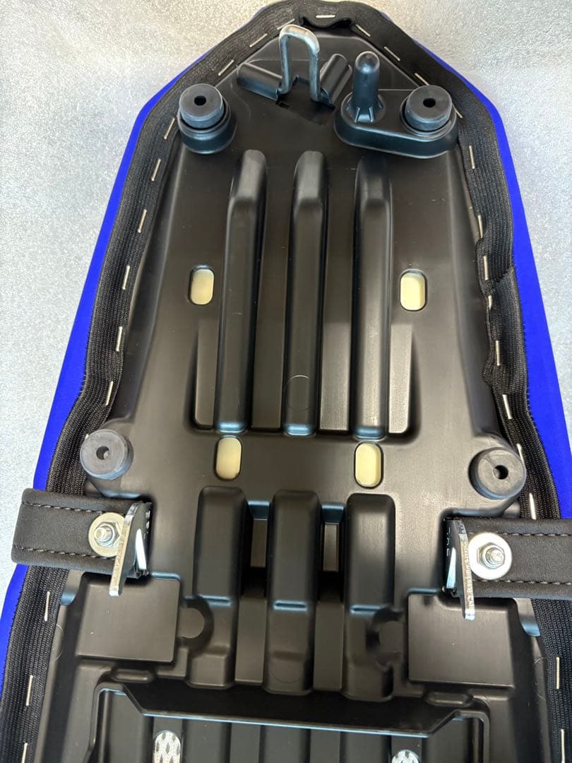 YAMAHAテネレ700 2025純正ローダウンシート