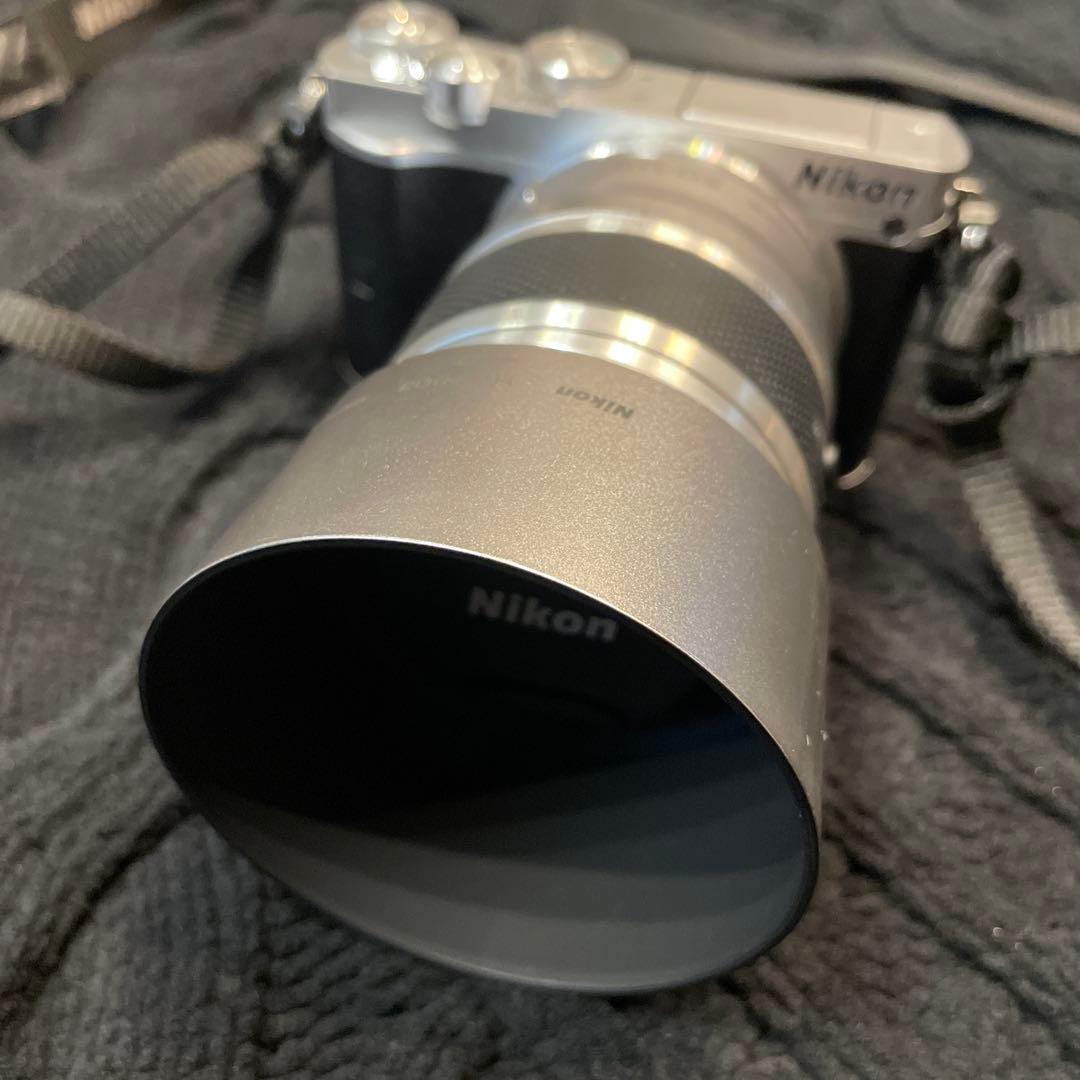 Nikon 1 J5 ダブルズームレンズキット シルバー　ジャンク品